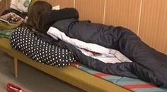 VIDEO: Kvůli pozemkům nocovali přes týden na radnici