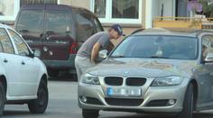 Hádka přerostla ve rvačku, muž druhého střelil. Policie ho obvinila