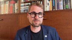 Vládní zákaz mobilů na školách je jako jít na králíka s tankem, říká Havel