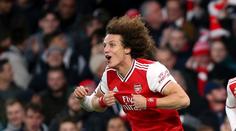 Kouzelník David Luiz. V karanténě překvapil fanoušky magickým trikem