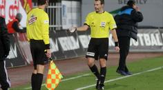 Trapas v Olomouci! Zraněného sudího zastoupil divák