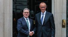 Británie a Německo se nespoléhají na NATO. Uzavřely obranný pakt