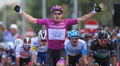 Démare na Giru vyhrál už počtvrté! Sagan ho v Rimini naháněl marně