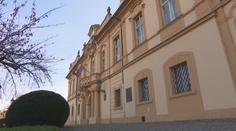 Praha 8 rozdává funkce jak na běžícím páse. Nově má šest místostarostů