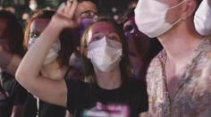 Francie uspořádala koncert pro tisíce lidí, jinde v Evropě se protestovalo