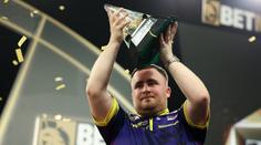 Premier League potřebuje změnu. Hráči dostávají moc peněz, říká vlivný muž PDC