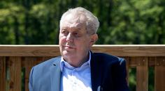 Prezident Zeman je stále na oddělení KARIM. Souhlasil, že se sejde s Fialou
