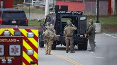Voják v záloze zastřelil v USA 18 lidí. Pátrá po něm policie i FBI