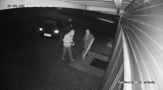Gang se beranidlem proboural do obchodu. Odnesl počítače za 250 tisíc