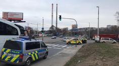 Chodec nepřežil srážku s nákladním autem, policie prosí svědky o pomoc