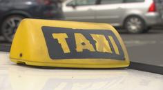 V Praze by měly jezdit pouze elektrické taxíky. Taxikářům se to nelíbí