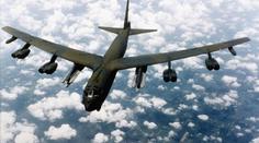 VIDEO: Podívali jsme se do útrob bombardéru B-52. Je to anděl smrti