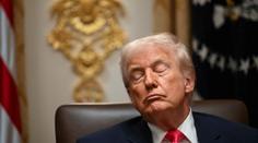 Trump vykazuje známky vážné nemoci, tvrdí lékař. Vyjmenoval pět symptomů
