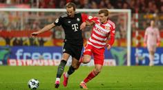 Bayern postoupil do čtvrtfinále DFB Pokalu. Union si dával vlastní góly