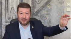 Okamura se ohradil proti pomluvám. Voliči SPD prý zuby mají