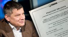 NEHORÁZNÉ! Máme HUŠÁKOVU smlouvu! MILION MĚSÍČNĚ, služební bentley a vlastní kuchař