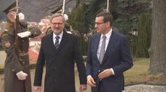 Zpráva o Fialově návštěvě Kyjeva obletěla svět. Premiéry chválí za odvahu