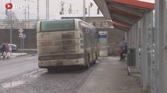 Z řidičů autobusů MHD ZLODĚJI. Vydělali miliony