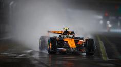 Kvalifikaci v hustém dešti nejlépe zvládl Norris. Hamilton zajel nejhorší čas