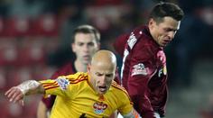 Sparta potřetí v řadě doma nevyhrála. Bod odváží Dukla
