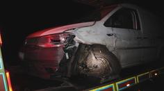 Policisté vyšetřují nehodu muže který usnul za volantem, vůbec neměl řídit