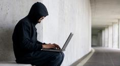 Hackeři zveřejňují údaje i o dětech politiků. Co zjistila policie?
