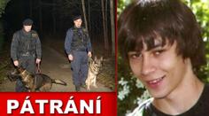 Chlapec (14) po hádce s matkou odjel autem