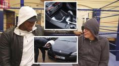 Dárek před duelem roku: Joshua přivezl starému kouči novou káru