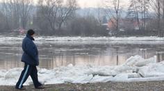 Ve Varnsdorfu stoupla Mandava, na Liberecku zaplavila voda sklepy a garáže
