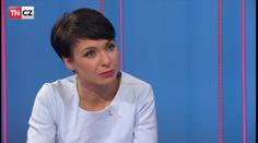 Napřímo: Pandemie šroubuje cenu zlata. Expert promluvil o investování