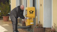 V sousedních zemích mají pošty velké zisky. Fungují ale úplně jinak