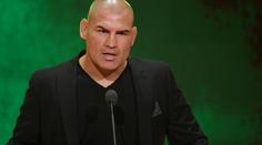 UFC šampion obviněný z pokusu o vraždu: Motivem msta, ale netrefil cíl