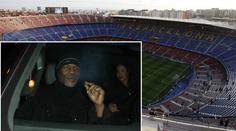 Na Nou Camp si brousí zuby slavný boxer! Jeho firma dělá s marihuanou