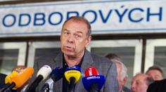 Odboráři se naštvali a odešli z jednání. Nečas: "Přišli se nedohodnout!"