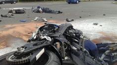 Mohl motorkář za smrt sám? Pomozte to zjistit