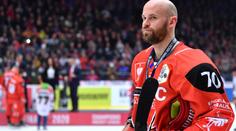 Hokej je teď prkotina, zdraví je důležitější, říká Radek Smoleňák