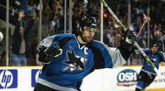 K Hertlovi se do San Jose vrací legenda, Marleau chce zlomit rekord 