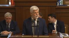Prezident Pavel vystoupil ve Sněmovně. Vládu vyzval k investicím do obrany
