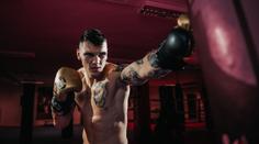 Box žije, MMA ho neválcuje, říká český zápasník Ducár
