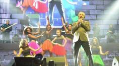 Karel Gott má za sebou ohromný koncert, vystoupily i dcery! VIDEO