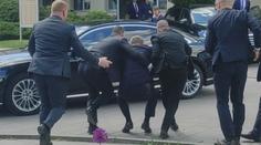 Ficův stav zůstává vážný. Střely měly zasáhnout střeva a stehenní kost