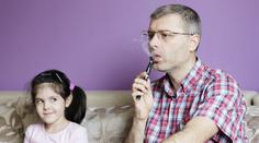 Hygiena varuje před e-cigaretami. Smrtelný může být jen dotyk s jejich náplní