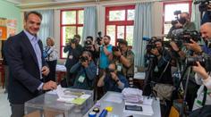 V Řecku drtivě zvítězila strana premiéra Mitsotakise. Očekávají se ale další volby