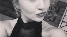 Tahle sexy učitelka herectví svedla svého žáka! FOTOGALERIE