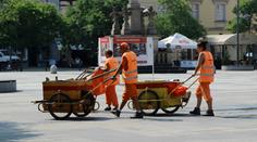 Stát ubral peníze na veřejné práce, radnice se proti tomu vzbouřily