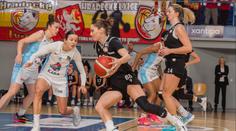 Hradecké lvice ovládly derby a vyhrály poprvé v sezóně