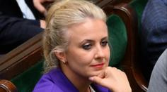 Muž si udělal selfie se známou političkou. O pár týdnů později ho přejela autem