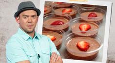 Láďa Hruška vaří levně a chutně! Vyzkoušejte tvarohový desert jako termix