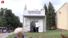 VIDEO: Pelhřimov se dočkal slavného krematoria. Hned shořelo