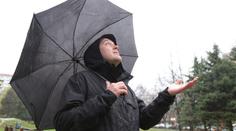 Lijáky a silný vítr. Meteorologové zveřejnili předpověď až do Nového roku